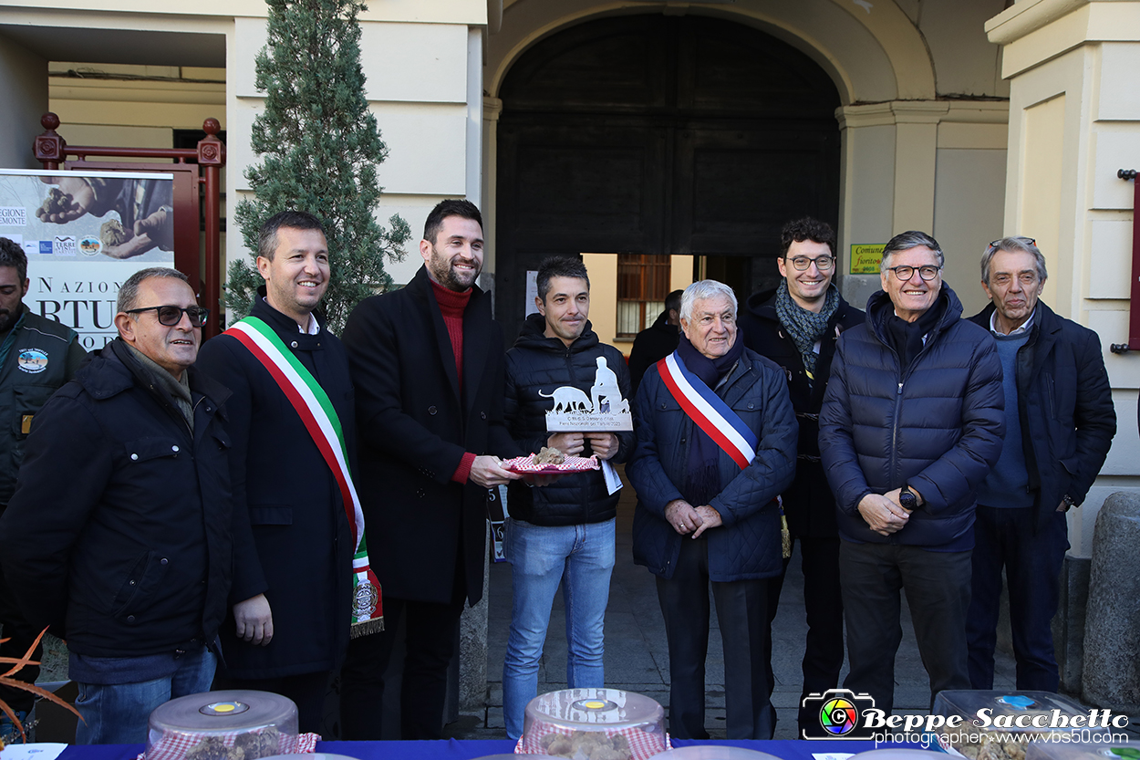 VBS_7153 - Fiera dei Santi - 12.ma Fiera Nazionale del Tartufo.jpg